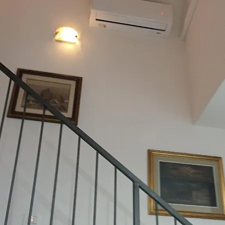 Casa N 2 Con Parcheggio Privato E Colonnina Ricarica